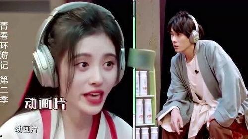 吃瓜群众猜词,揭秘“吃瓜群众”猜词背后的趣味与智慧